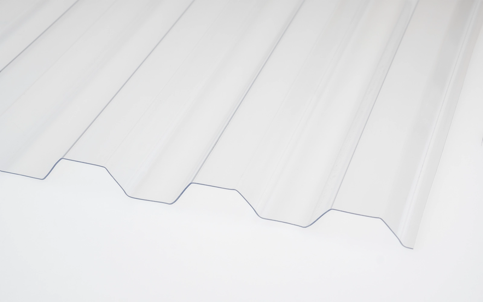 Farblose Wellplatte mit einer Stärke von 0,8 mm in farblos aus Polycarbonat mit einer Wellung von 76/18 Polycarbonat Wellplatte 0,8 mm Trapez 76/18 farblos