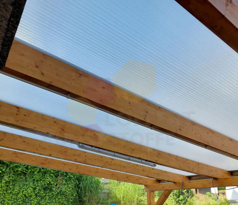 Stegplatte- x Struktur farblos 16 mm Referenz Carport Stegplatte- x Struktur farblos 16 mm Referenz Carport